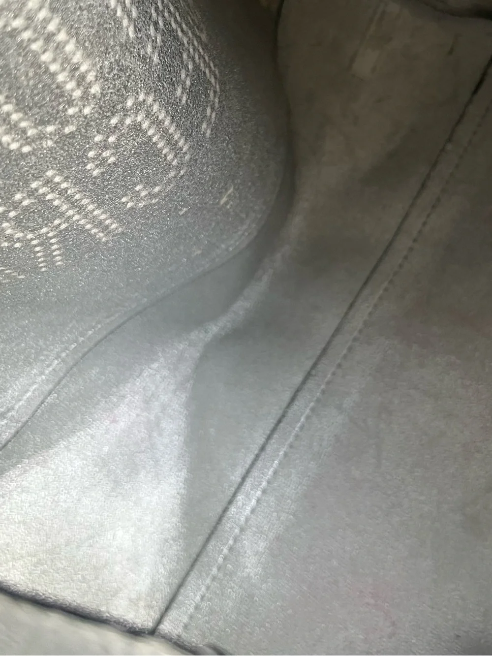 Victoria's Secret White Pebbled Tote with Tassel Accent - Good Condition